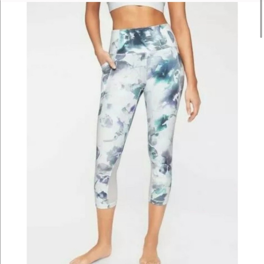 Athleta stash pocket MUDRA MESH Watercolor legging